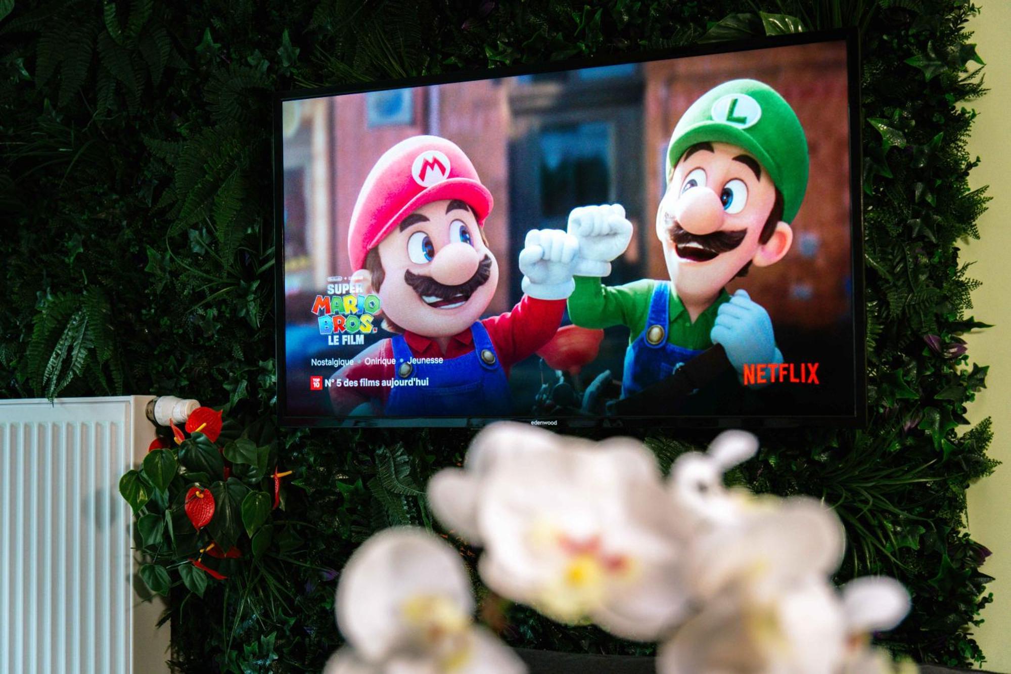Capsule Flower - Balneo - Cinema - Billard - Nintendo Switch - Mons Centre ภายนอก รูปภาพ